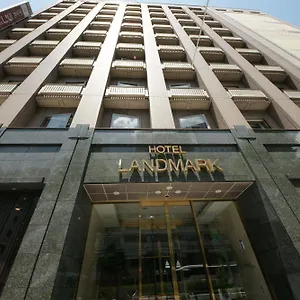 https://hotel-landmark-nagoya.nagoyajapanhotels.com