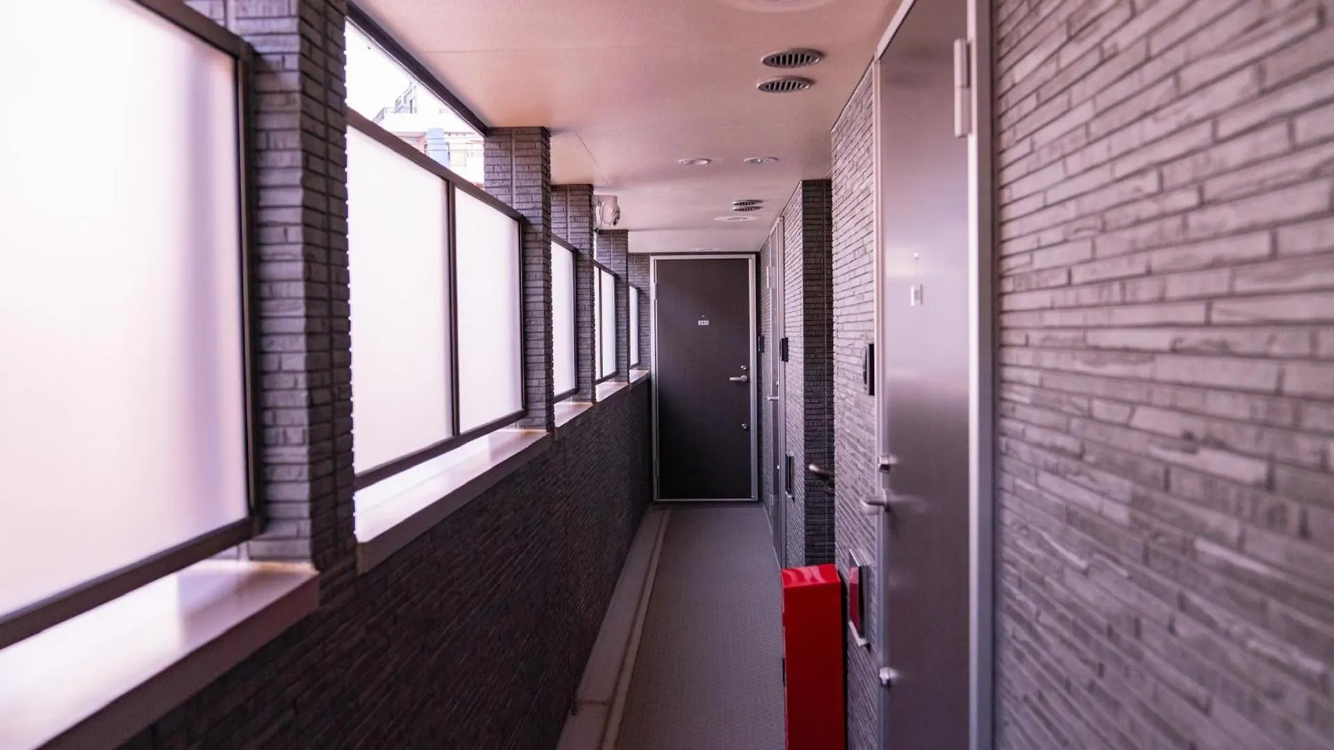 One Point Five Hotel Tokyo 0*,